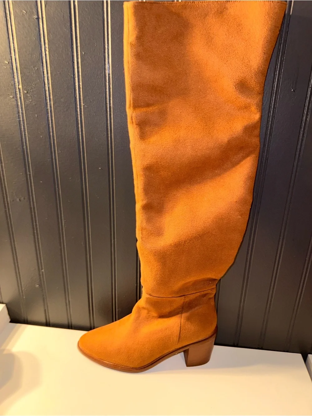Seychelles suede over